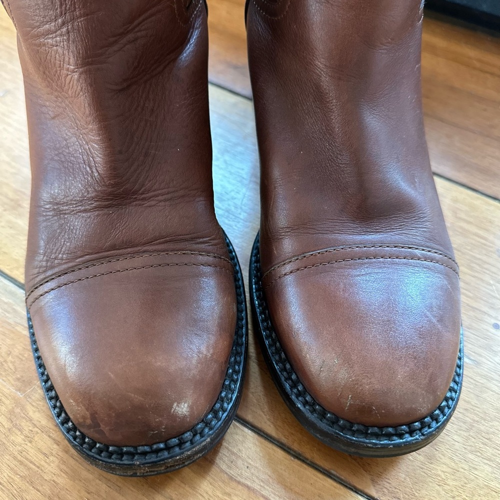 Chanel Women's CC Cap Toe Boots Quilted Leather Brown size :38 running small - Picture 5 of 16